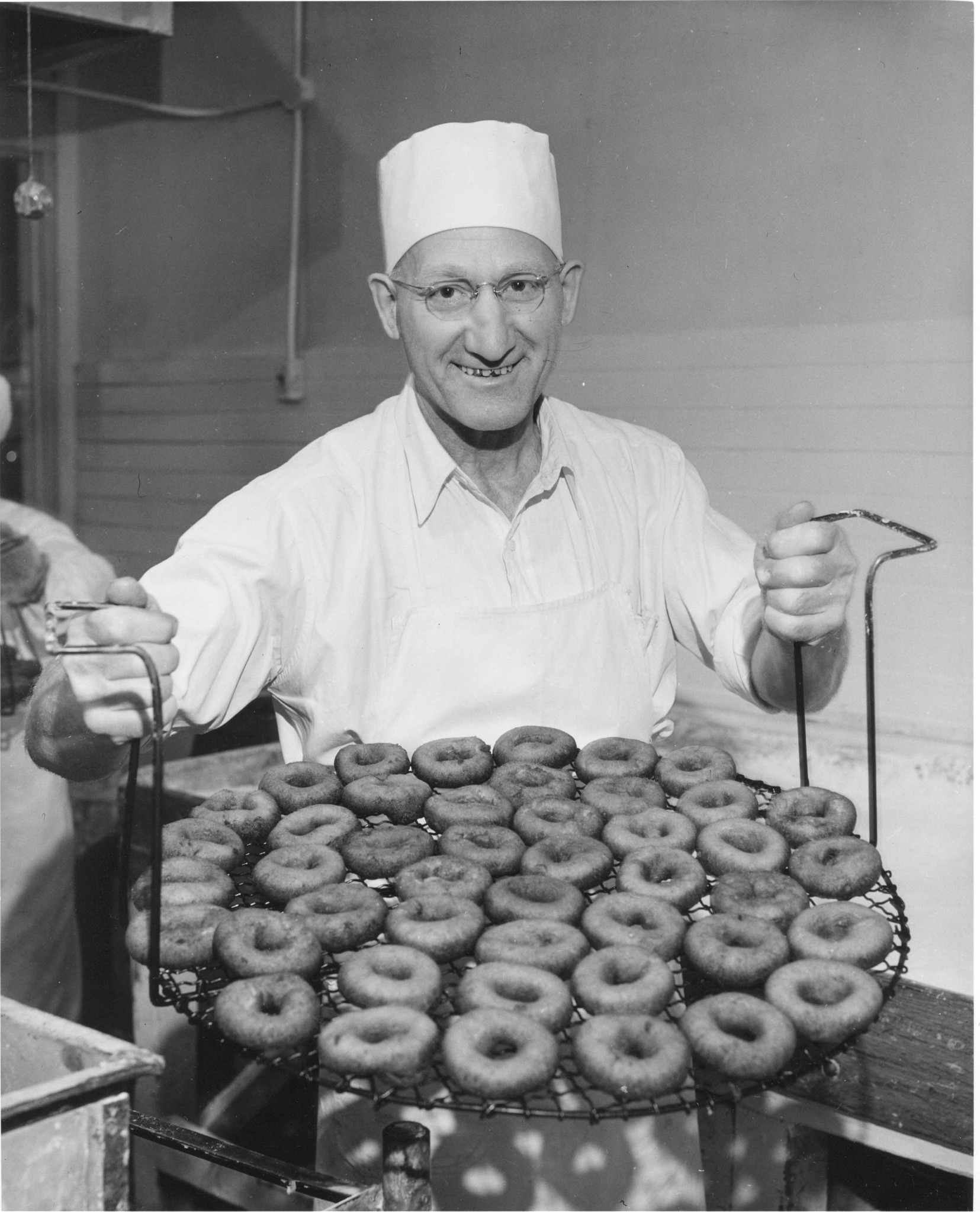 Historic - In this photograph from December of 1948, Ernie Rice, the ...