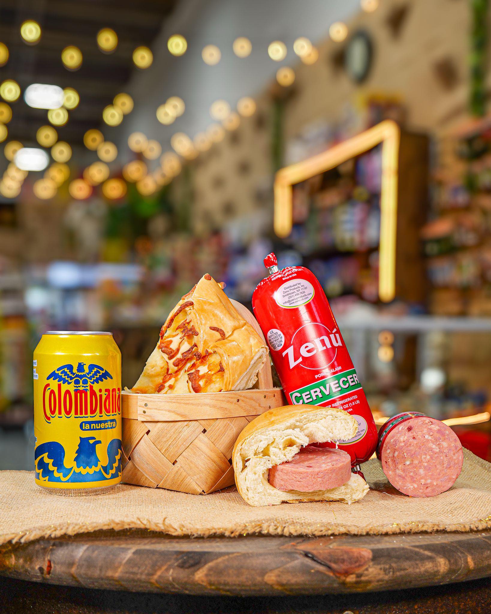 🎄 En The Ruana Market vivimos la... - The Ruana Market | Facebook