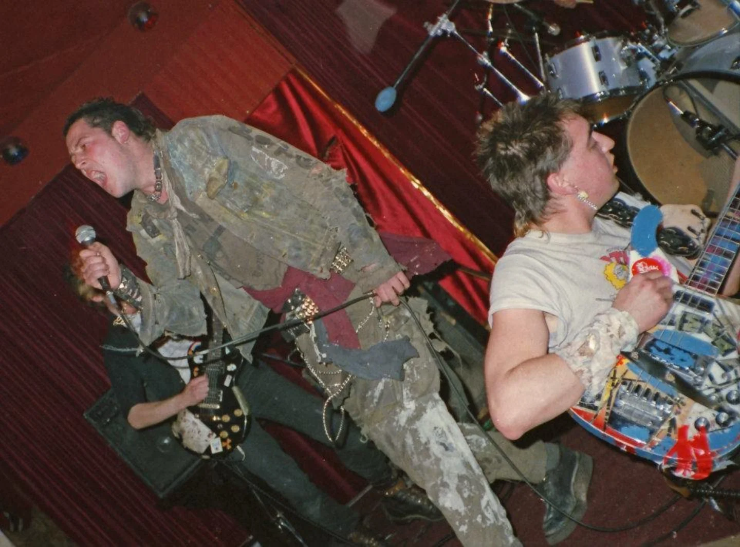 Punk - DISORDER live in 1983 - Photography by Jenny Plaits www ...