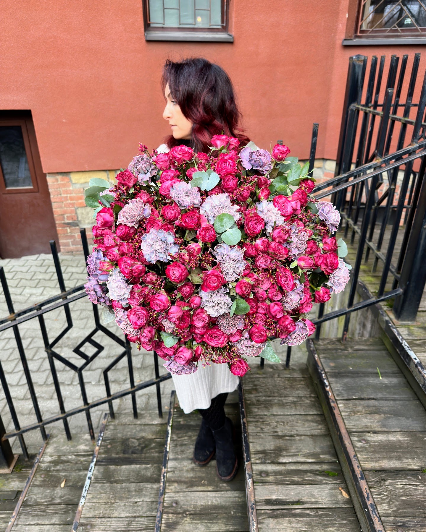 Beauty 👍 is about enhancing what... - World of Spray Roses | Facebook
