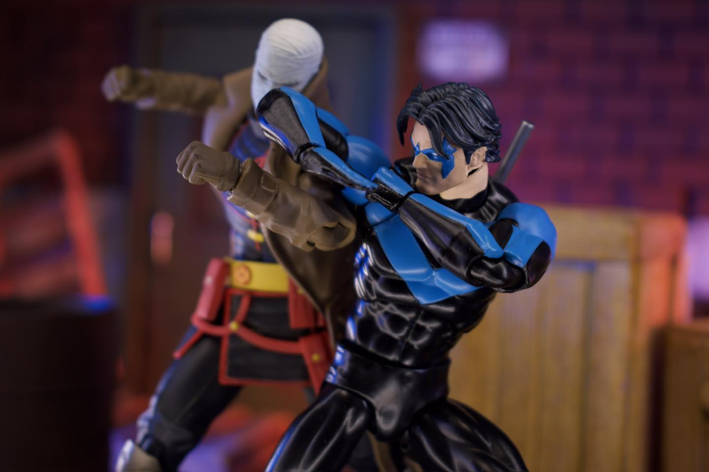 Medicom 175 Mafex DC Comics Batman: Hush Nightwing Hush Ver. https 