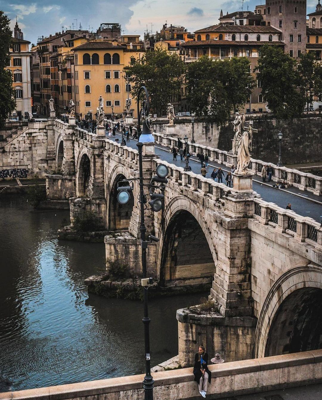 Roma - Il Ponte più bello del mondo 🌍🇮🇹 Ponte Sant' Angelo 😍 | Facebook