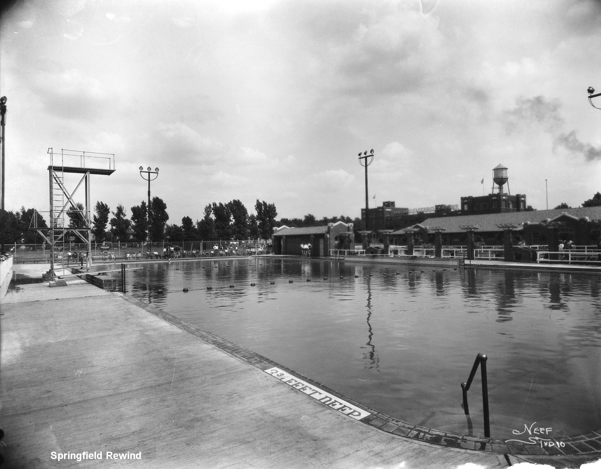 Memorial Pool at 9th & Converse in... - Springfield Rewind