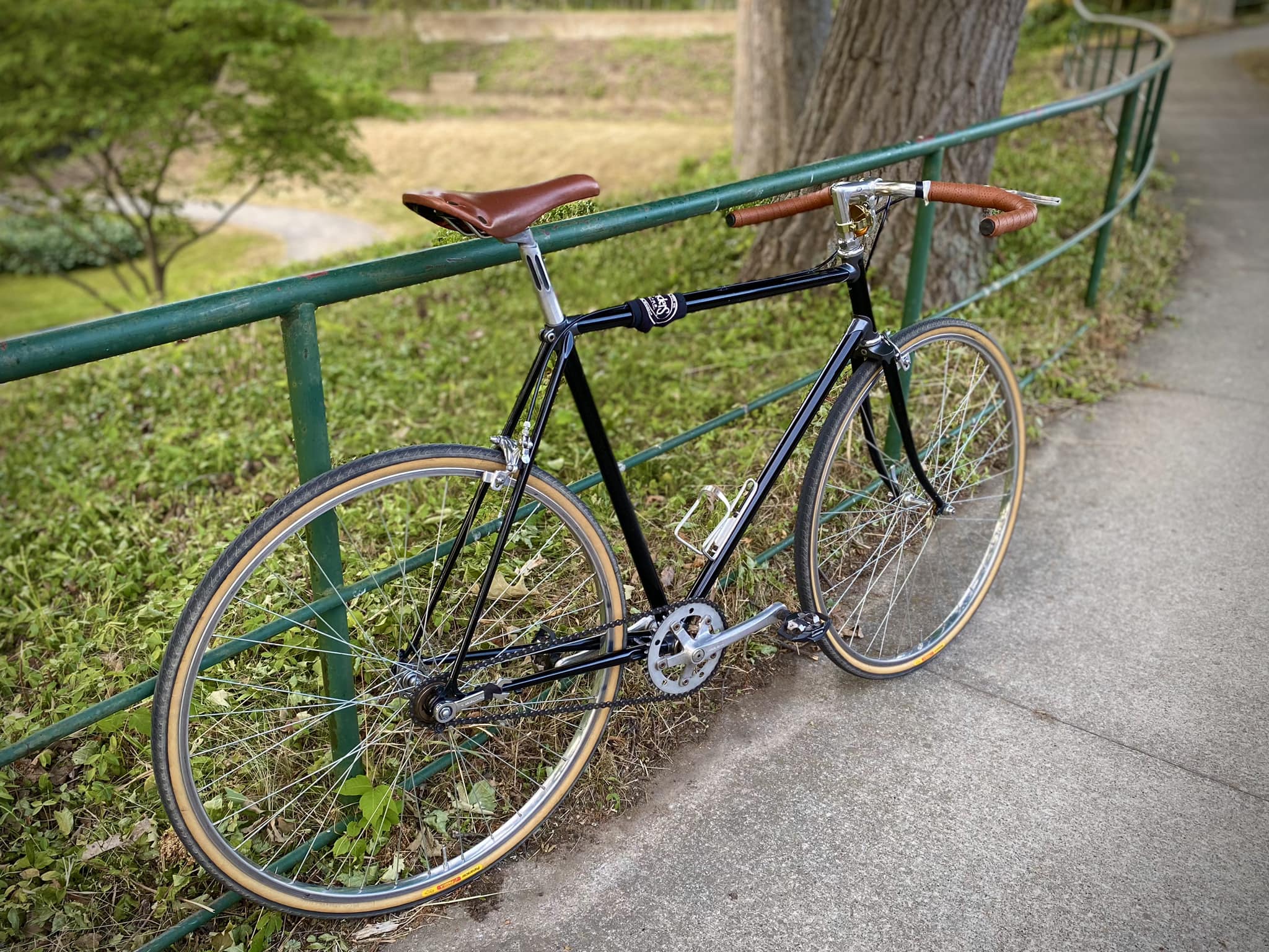 schwinn fixed gear bicycle Stites Fixie Adult Commuter Road Bike, Single-Speed, 58cm/Large Steel Stand-Over Frame, 700c Wheels, Flip-Flop Hub, White Sports & Outdoors while the 8 1977 Schwinn metro cycle 26"
