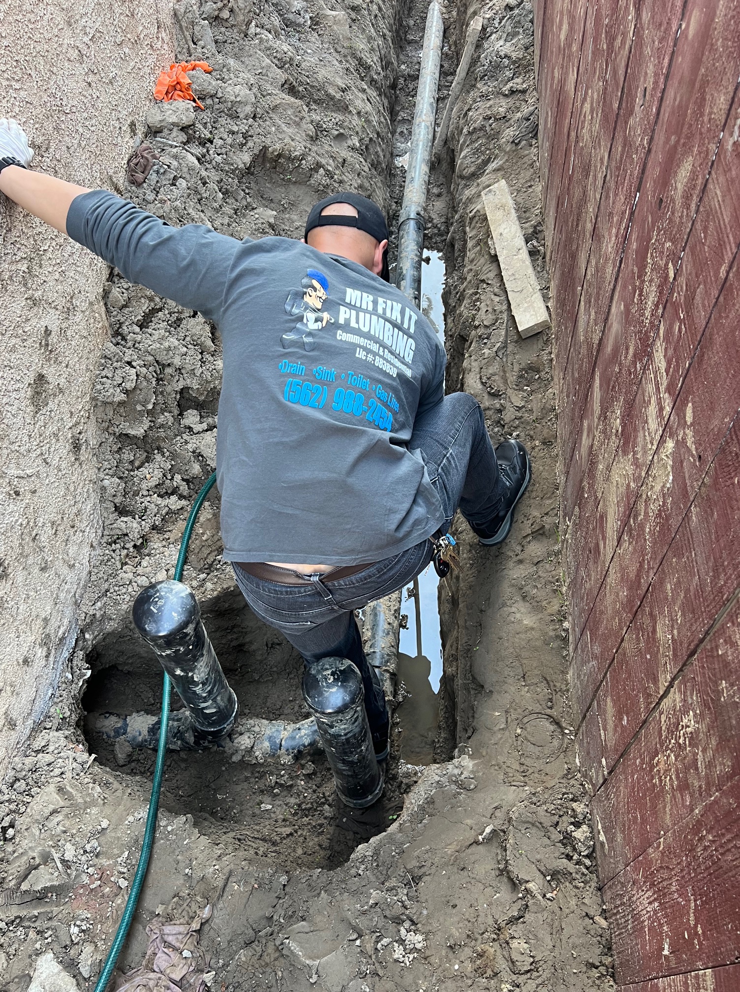 🔍 Hidden Leaks Can Cause Big... - Mr. Fix It Plumbing | Facebook