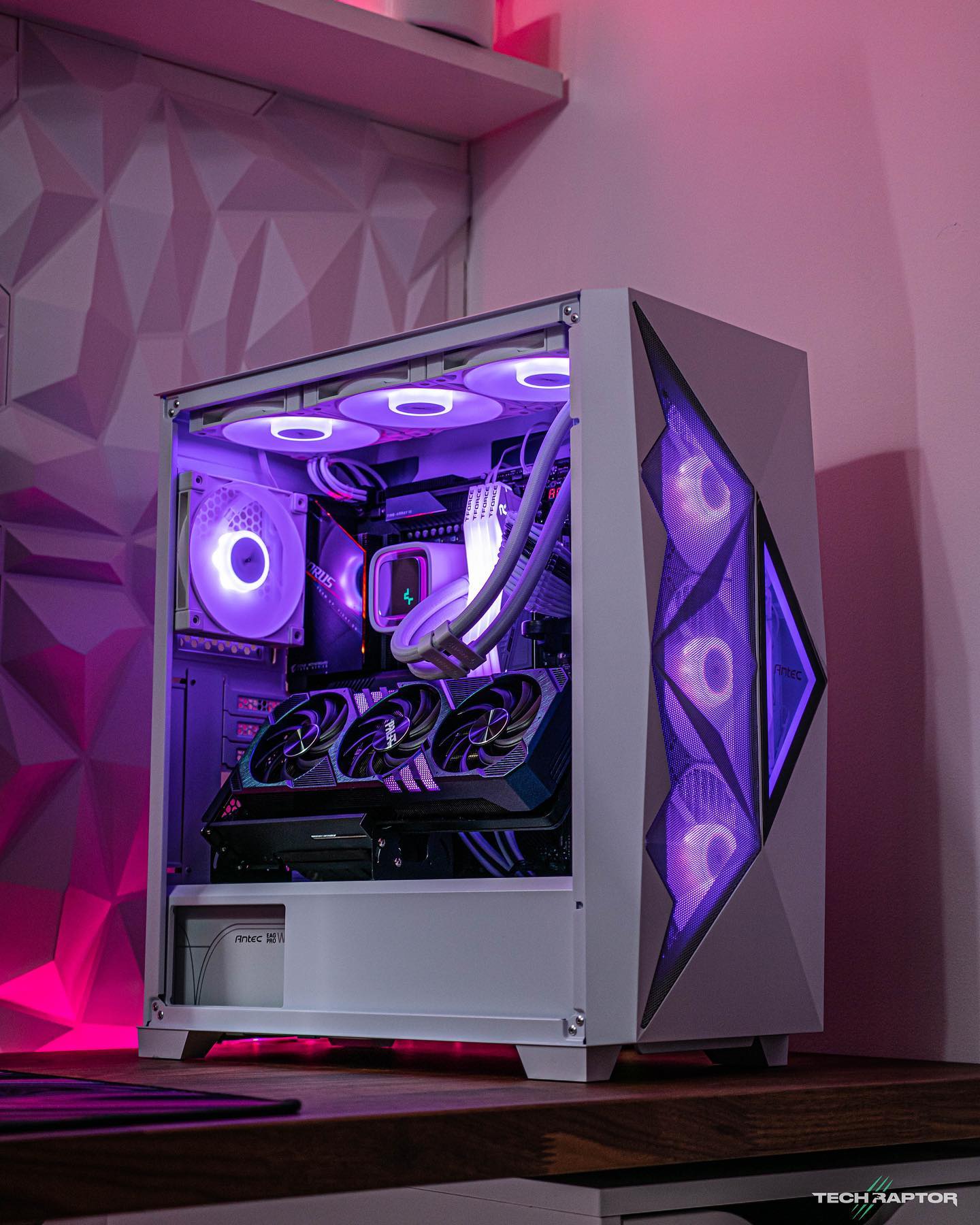 Tech Raptor - What do you think about my latest project in...