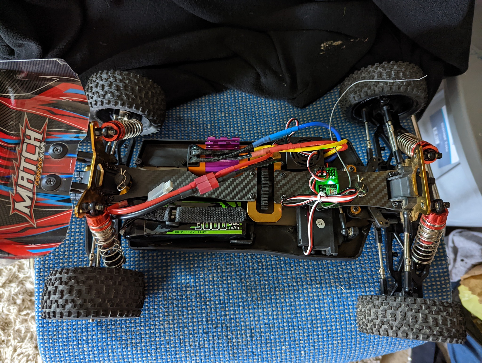 ダウン Wltoys 104001 full carbon top deck upgrade with redesign fix