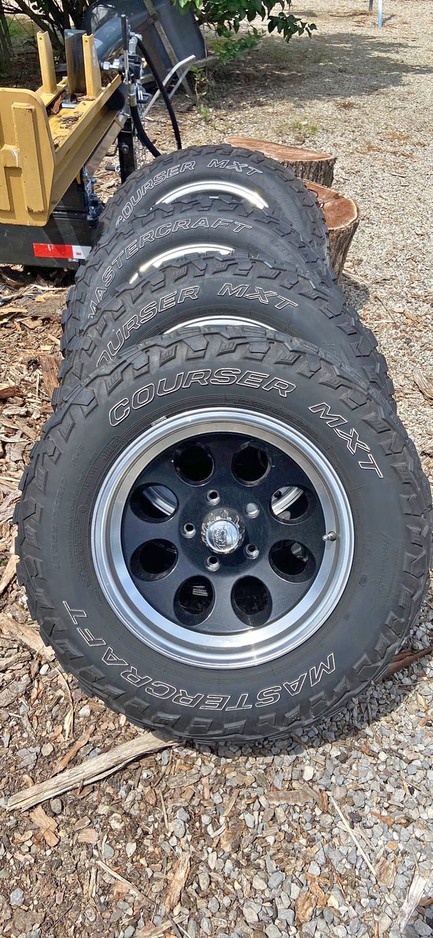 2002 Ford F150 Car Wheels, Tires & Parts Chillicothe, Ohio