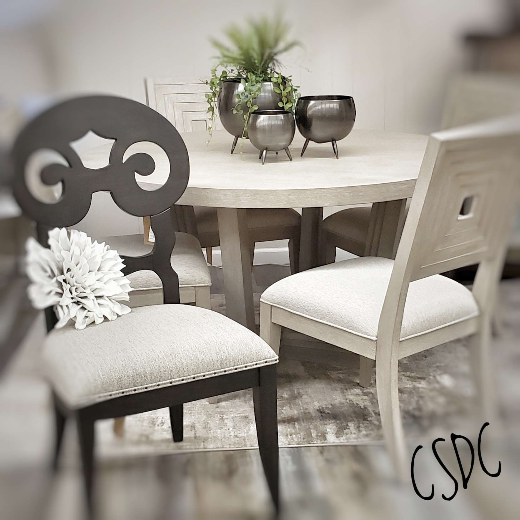 Pull up a chair! There... - Chicago Street Decorating Center | Facebook