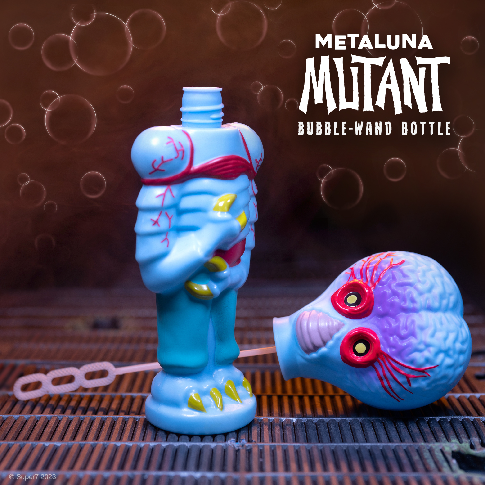 BOTTLE MONSTERS ソフビ　THE THIRD EYE WORKS Modeled after the novelty bubble bath bottles of the 1960s, this