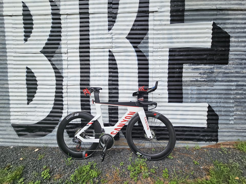 Check out Sebastian's Canyon Speedmax CF with a Profile Design