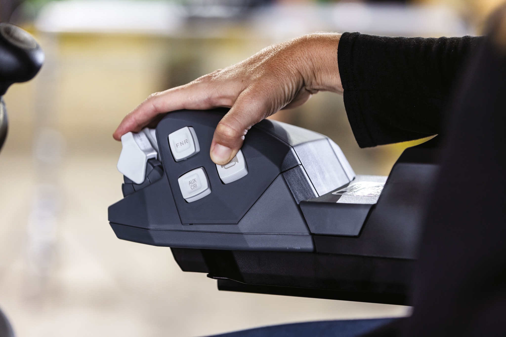 Hull Lift Truck - The EZ Finger tip controls are an...