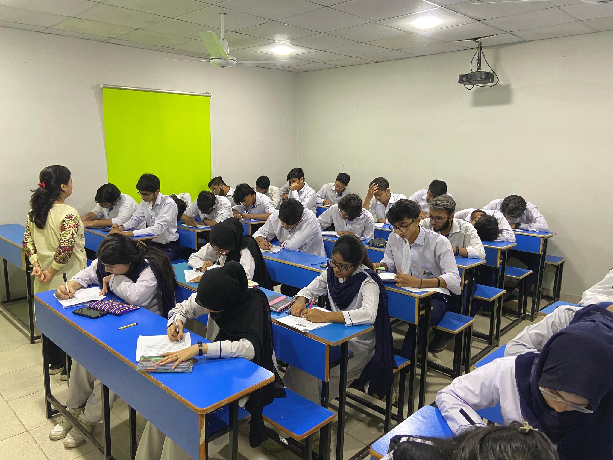 Meritorious School & College - AKU Board | Karachi