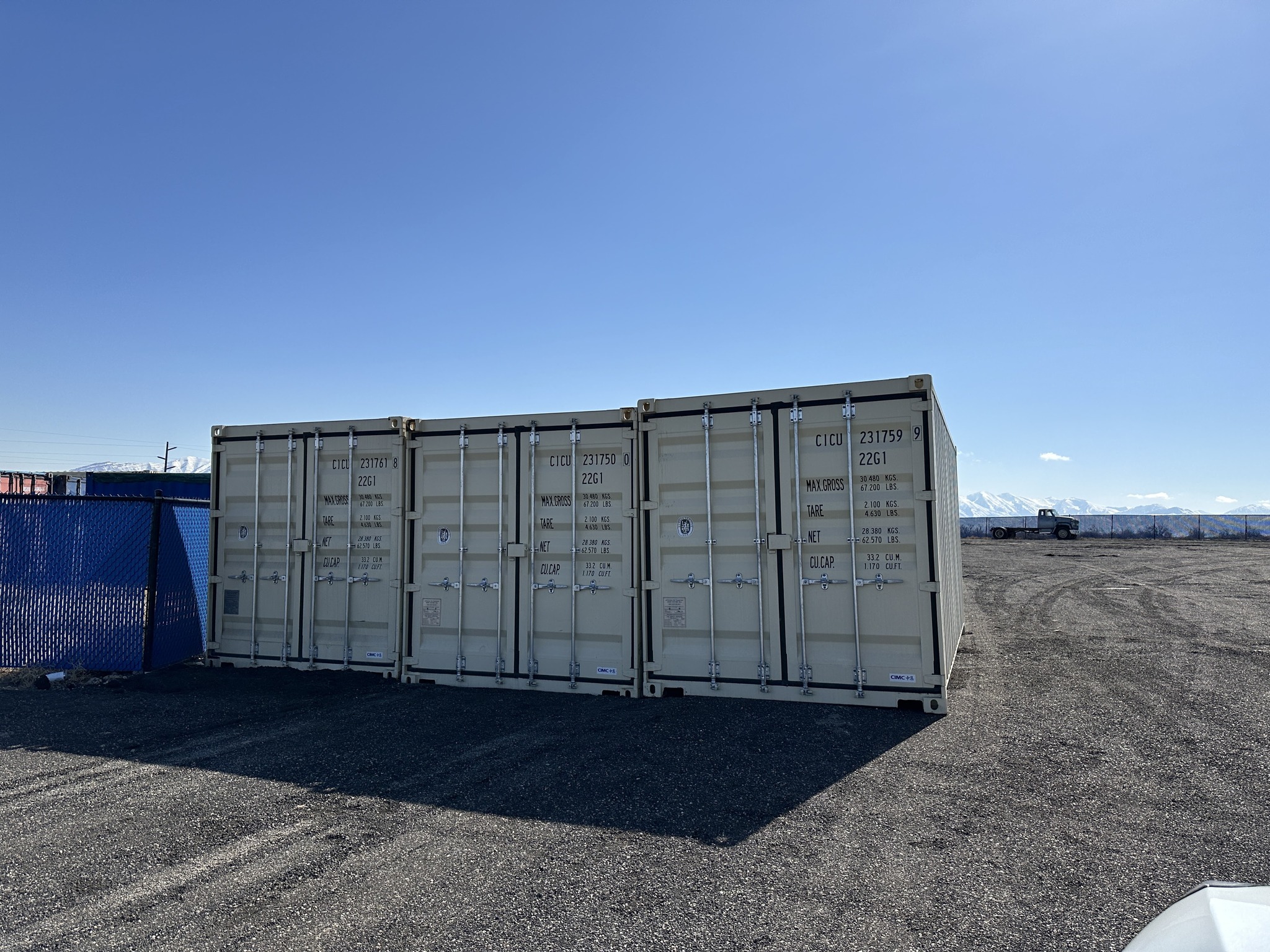 USA - Strong, reliable, and ready for anything! 💪🚛 Our containers are ...