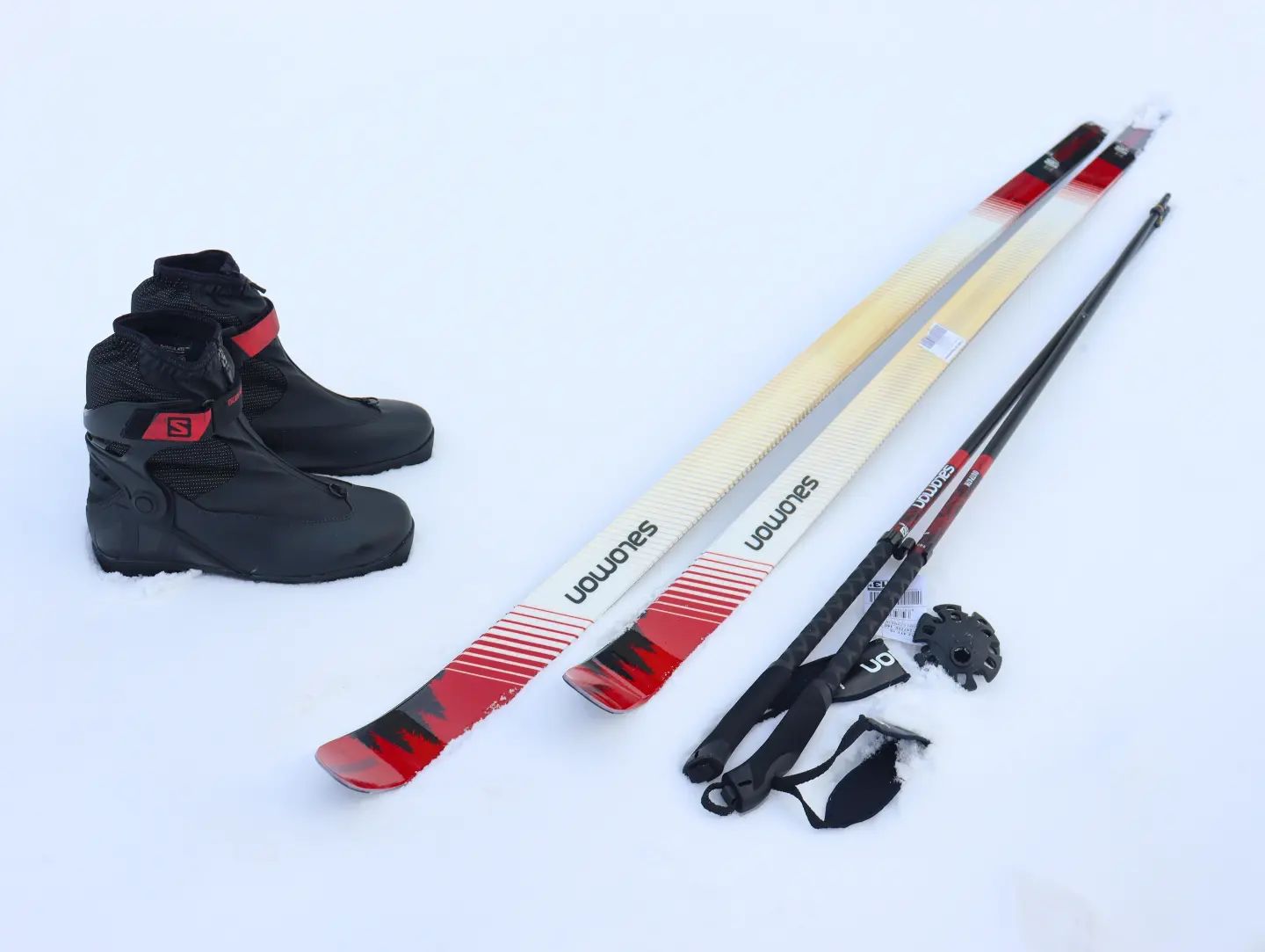 salomon escape outrack universal skis Snow 47 Eskin Ski, XXL these unique skis come with integrated mohair blend skins on the base for grip when walking uphill Salomon Escape Outrak reviews and