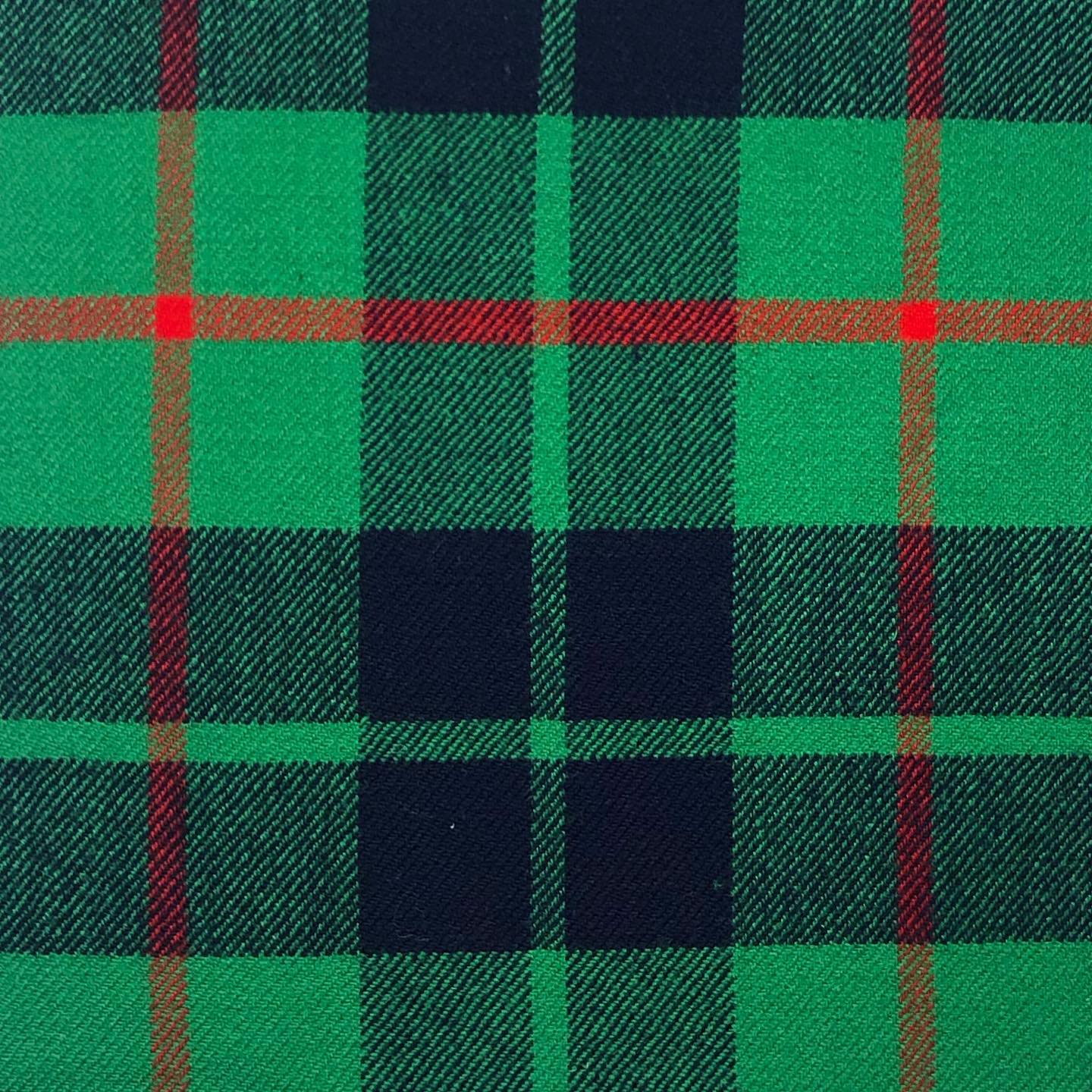 日本服飾文化振興財団 - 「CLAN TARTANS OF SCOTLAND」No.I-III スコットランドに発祥し、伝統と歴史を誇るクラン ...