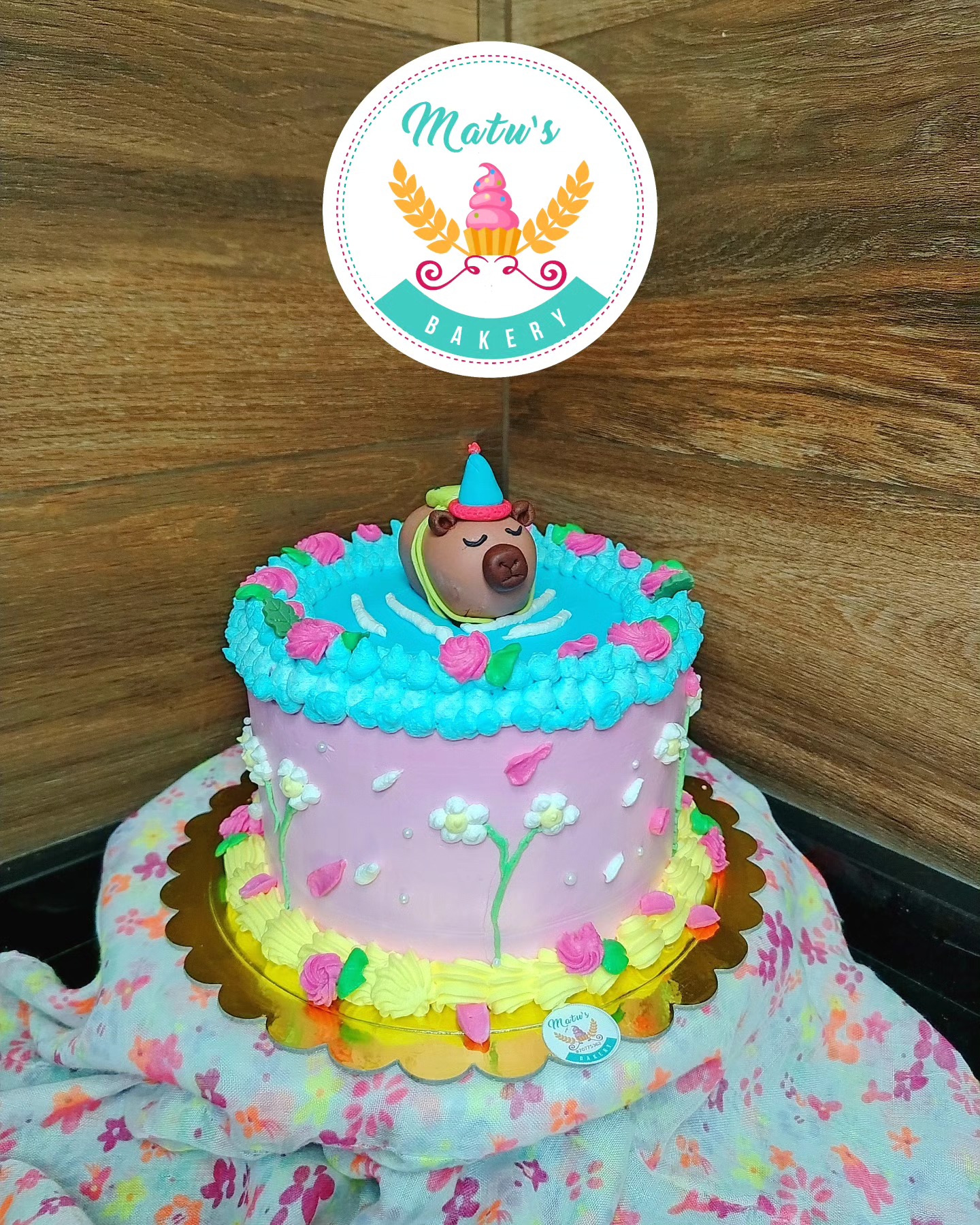Matu's Bakery - 🎉 Capi Birthday 🥳 Pastel de Capibara 🌈... | Facebook