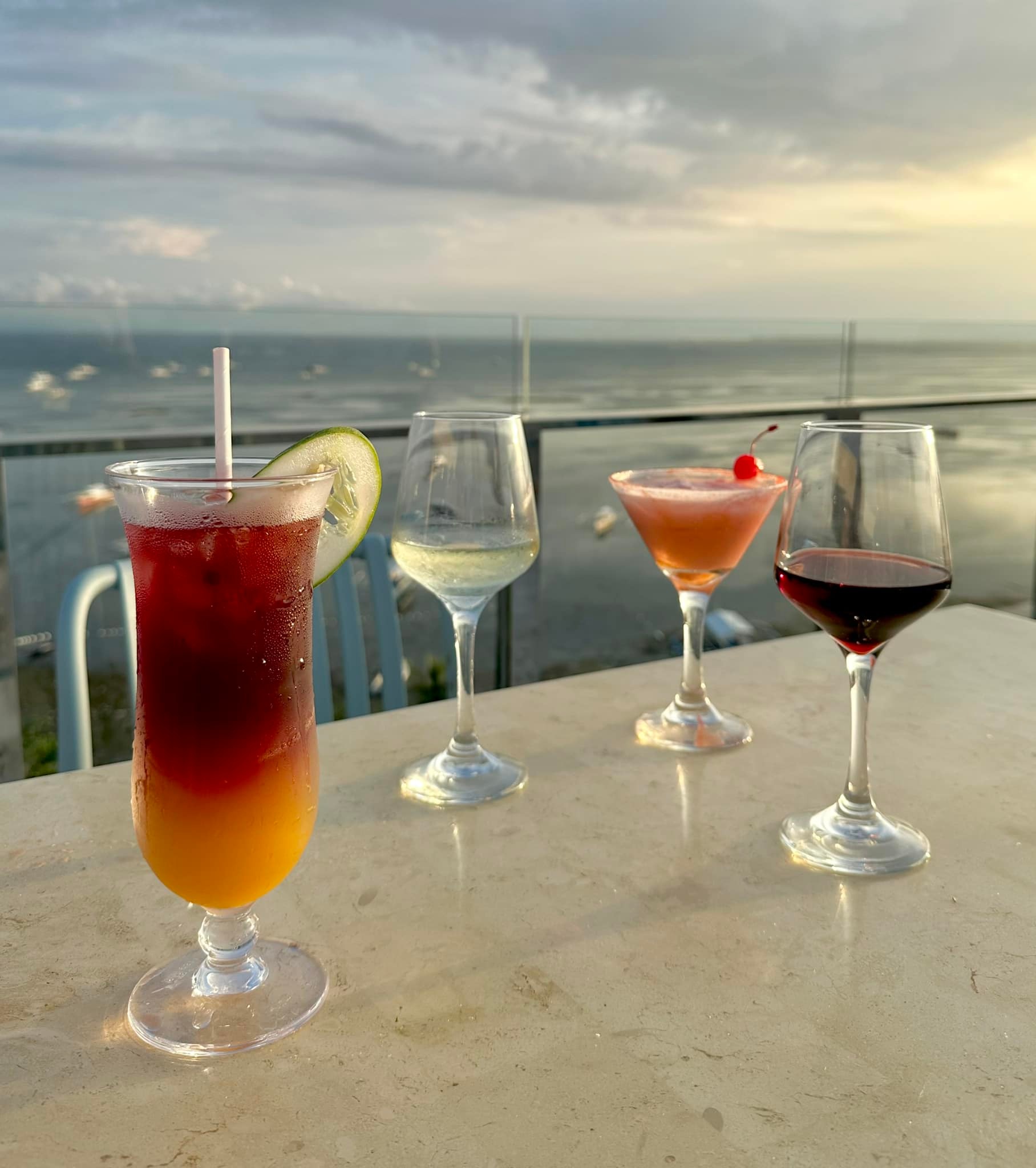 Just - 🌅 CHECK OUT THIS NEW ROOFTOP LOUNGE IN BOHOL: Solea Coast Resort ...