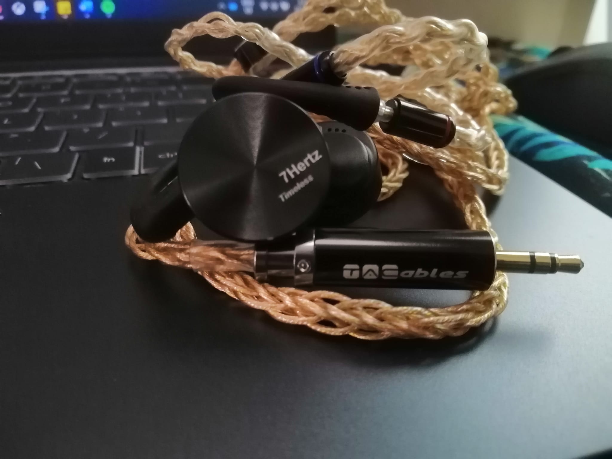 Does Kbear Limpid Pro 8 core cable fit 7hz Timeless MMXC connectors?