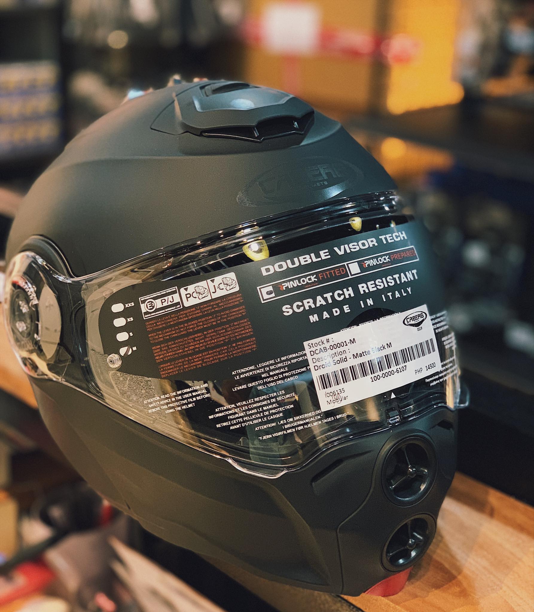 caberg droid helmet Matt Black Flip Up Motorcycle – Caberg Cares For over 20 years Caberg have been at the forefront of technical evolution and stylistic innovation Caberg Droid - Iron -
