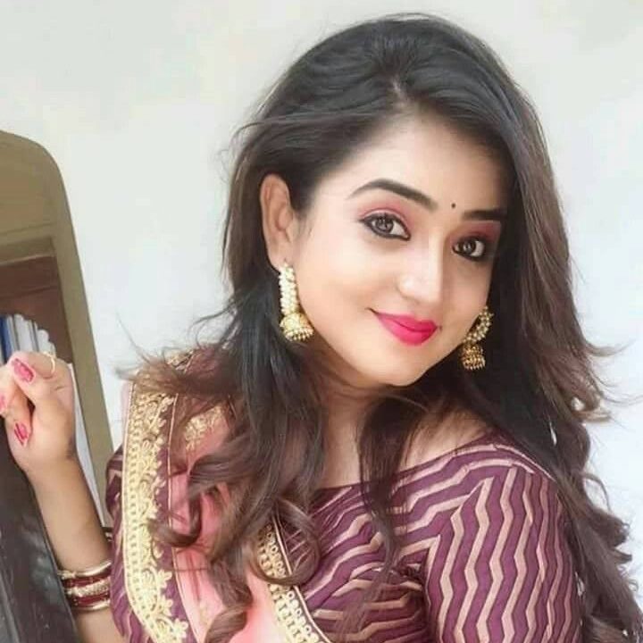 Zonaira Khan