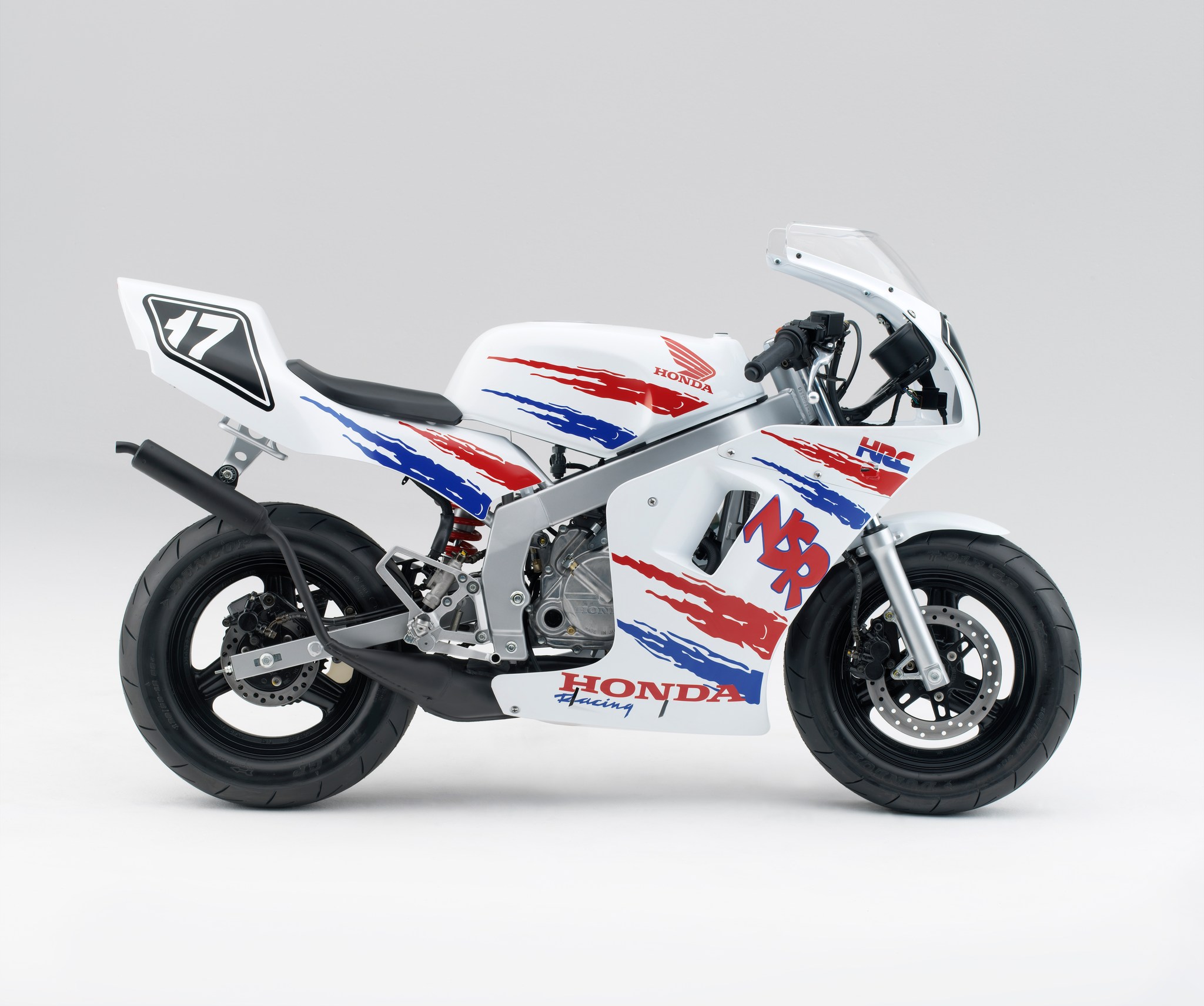 1/7 scale Kyosho Honda NSR 500 information