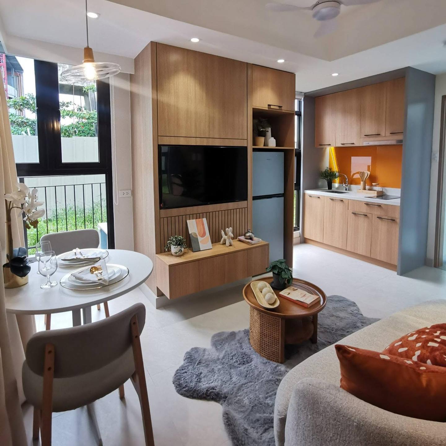 North Grove - Look 👀 North Grove at Pristina Town 1BR... | Facebook