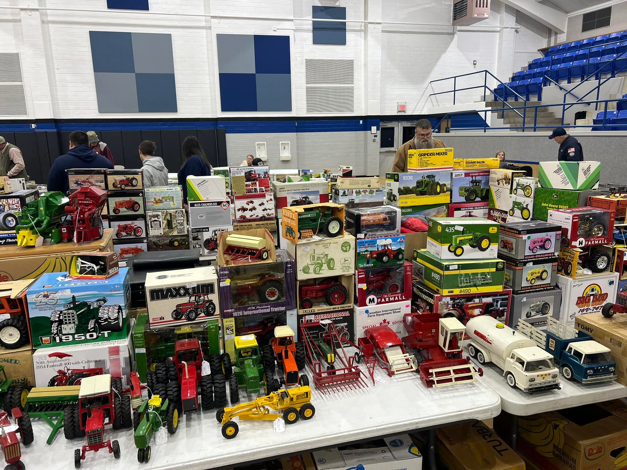 North Texas Farm Toy Show... - North Texas Farm Toy Show