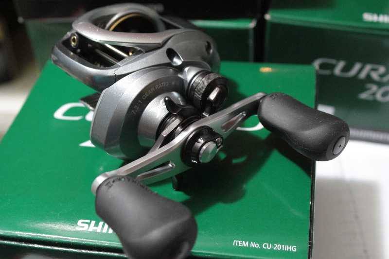 harga reel shimano 2500 fb PANCING AX-2500 QUEEN:CGH51670 Okuma Airframe Reel Color | Size:Pink/White | 1/0