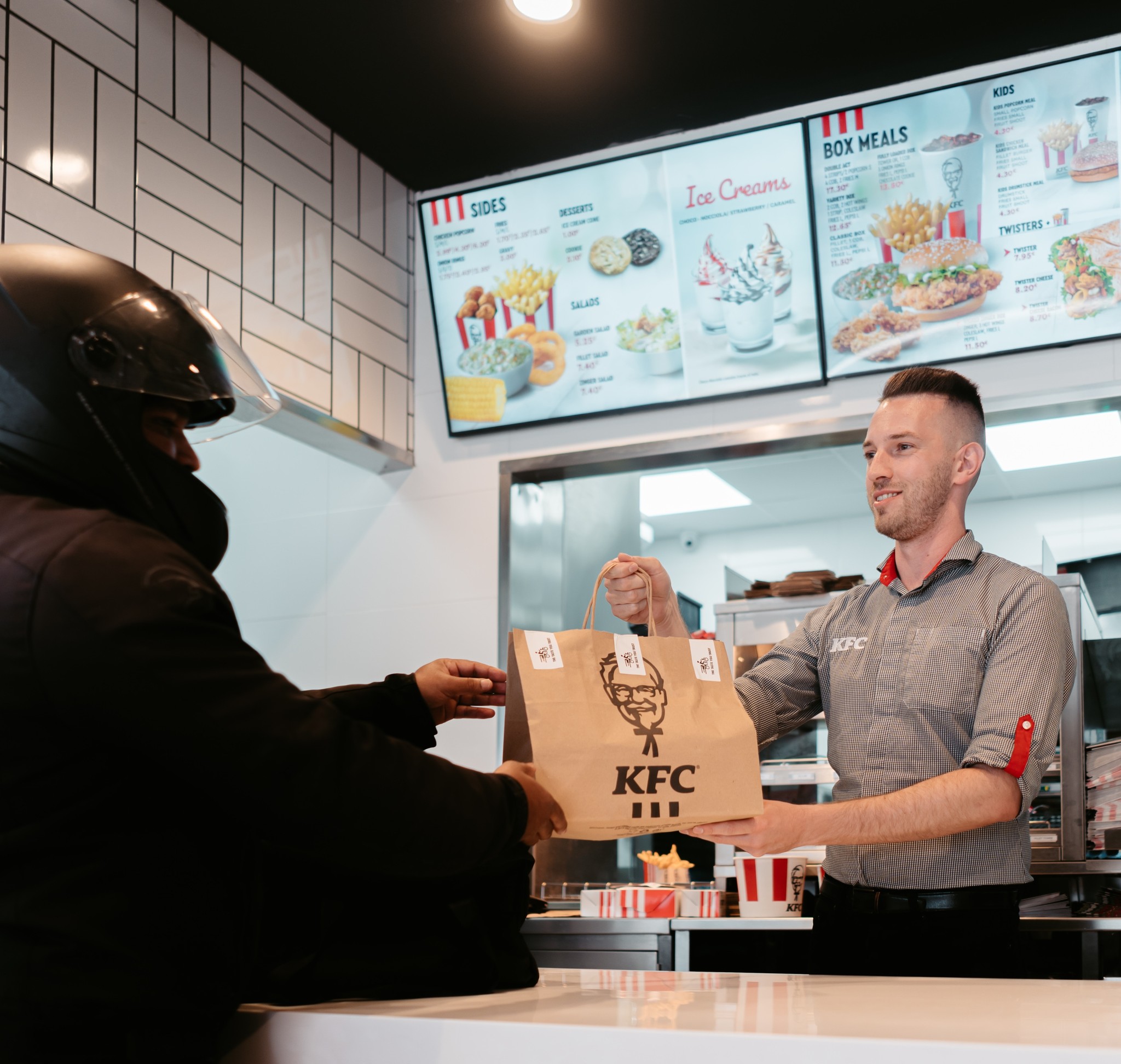 KFC - 🍗 Craving KFC? We've got you covered with our KFC...