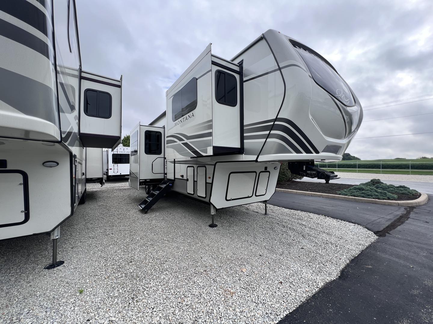 Walnut Ridge RV - Is it a bird? Is it a plane? No, it’s a... | Facebook