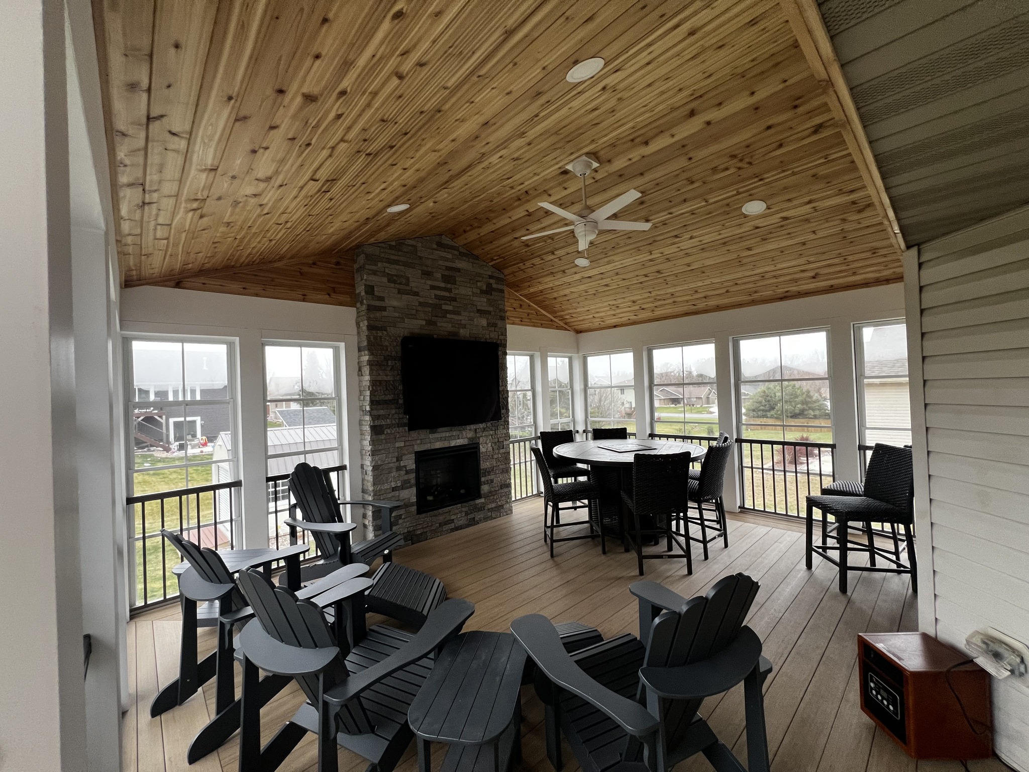 CHS Custom Decks and Design | Apple Valley MN