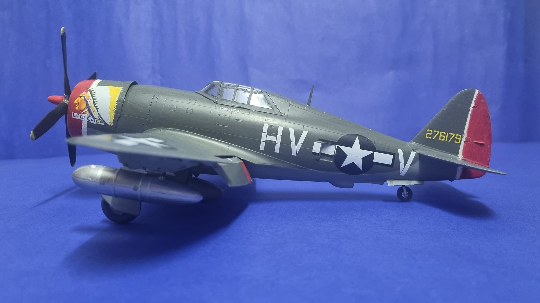 P-47D Razorback LööK 1/48 - Store