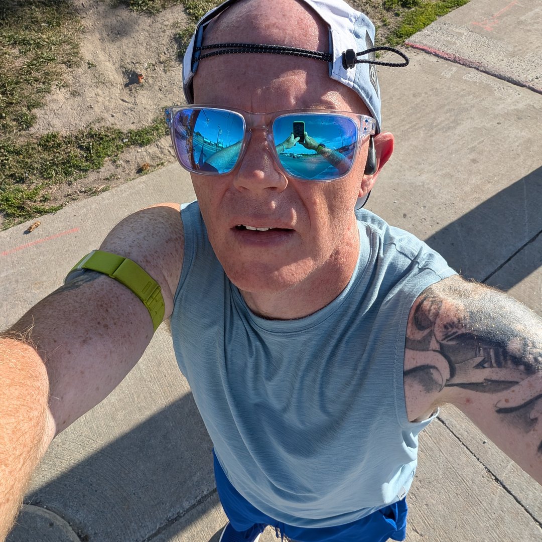 Race Pace Fartlek with Runna 3km warm up at a conversational pace (no ...