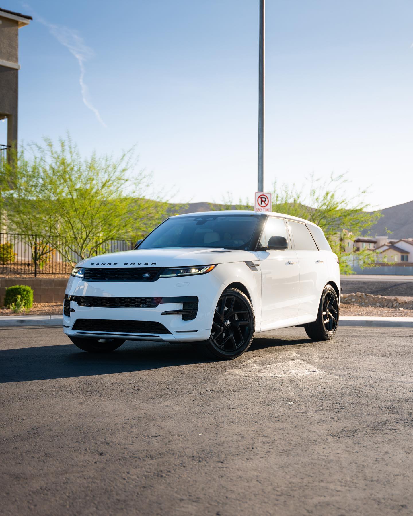 This brand new Range Rover is... - Shiny Ty’s Auto Detailing