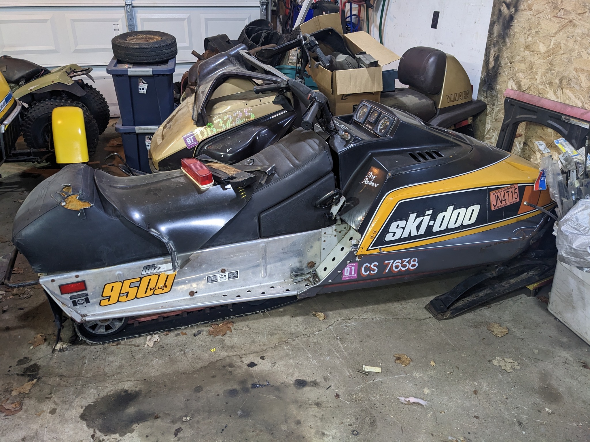 Vintage Snowmobiles for Sale or Restoration: 1981 Skidoo 9700