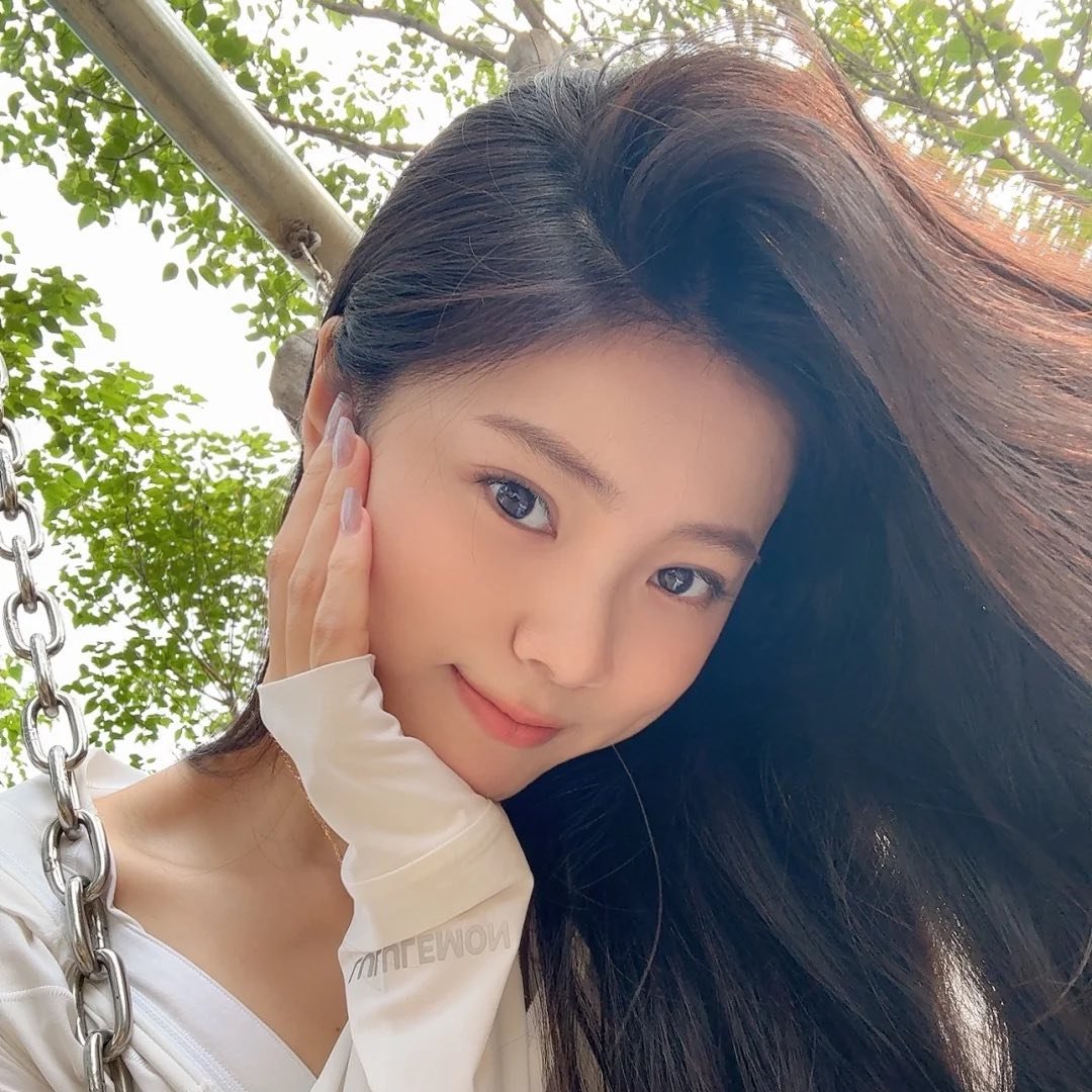 李欣