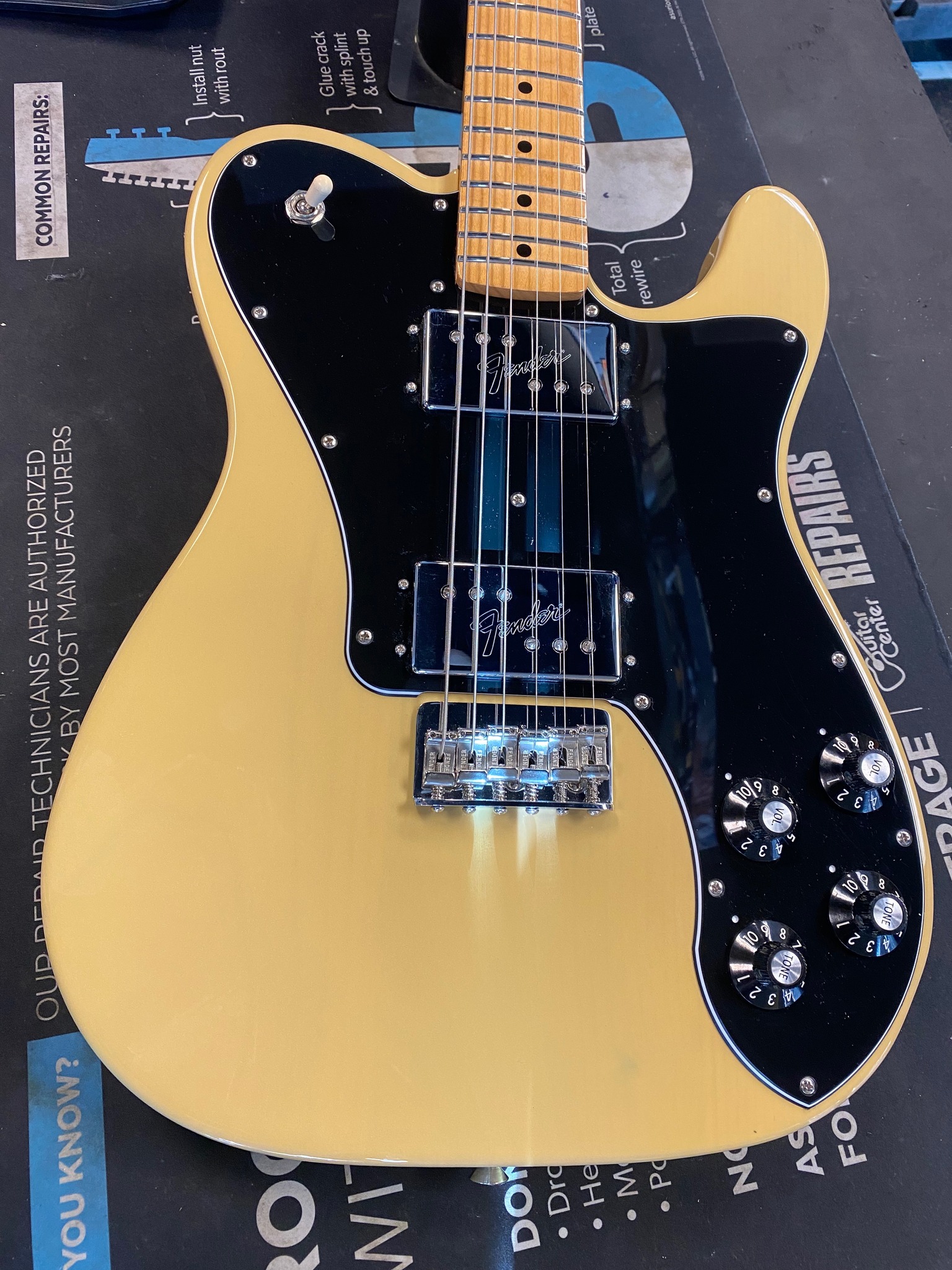 Fender Esquire 2004 Mexican reissue sounds amazing