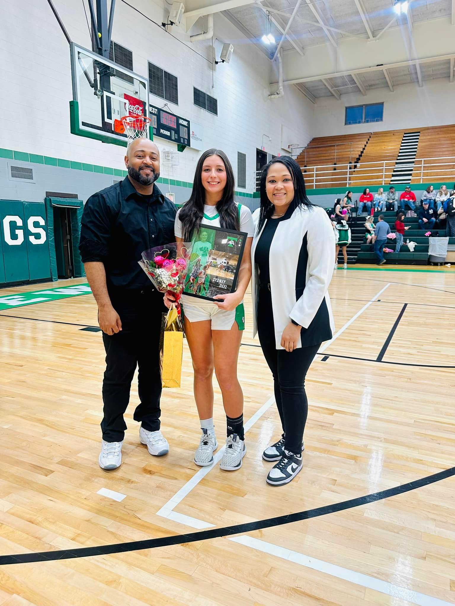 Tazewell High... - Tazewell High School Girls Basketball