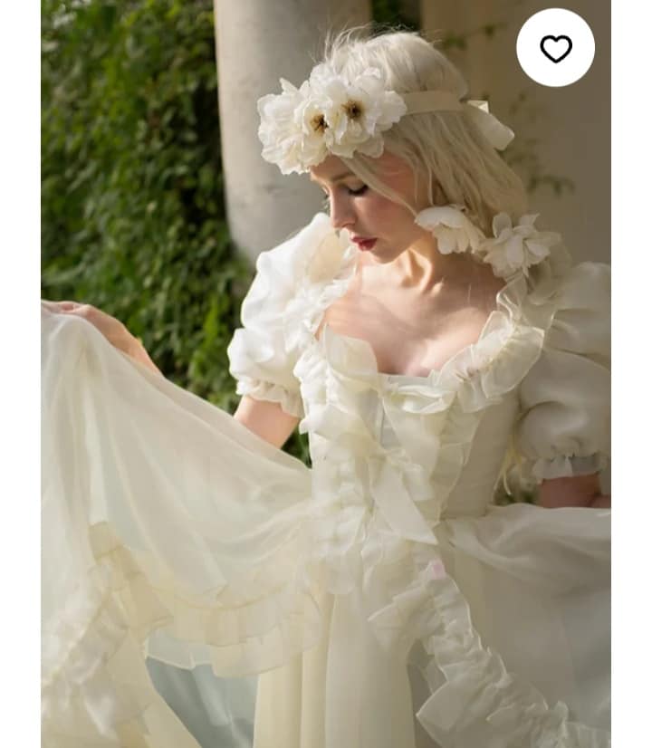bridgerton bridal shower dress Where to find style dresses for a shower? Final Few Now Warehouse Lost in Vintage Fashion Size:UK 4 (Buy Now)