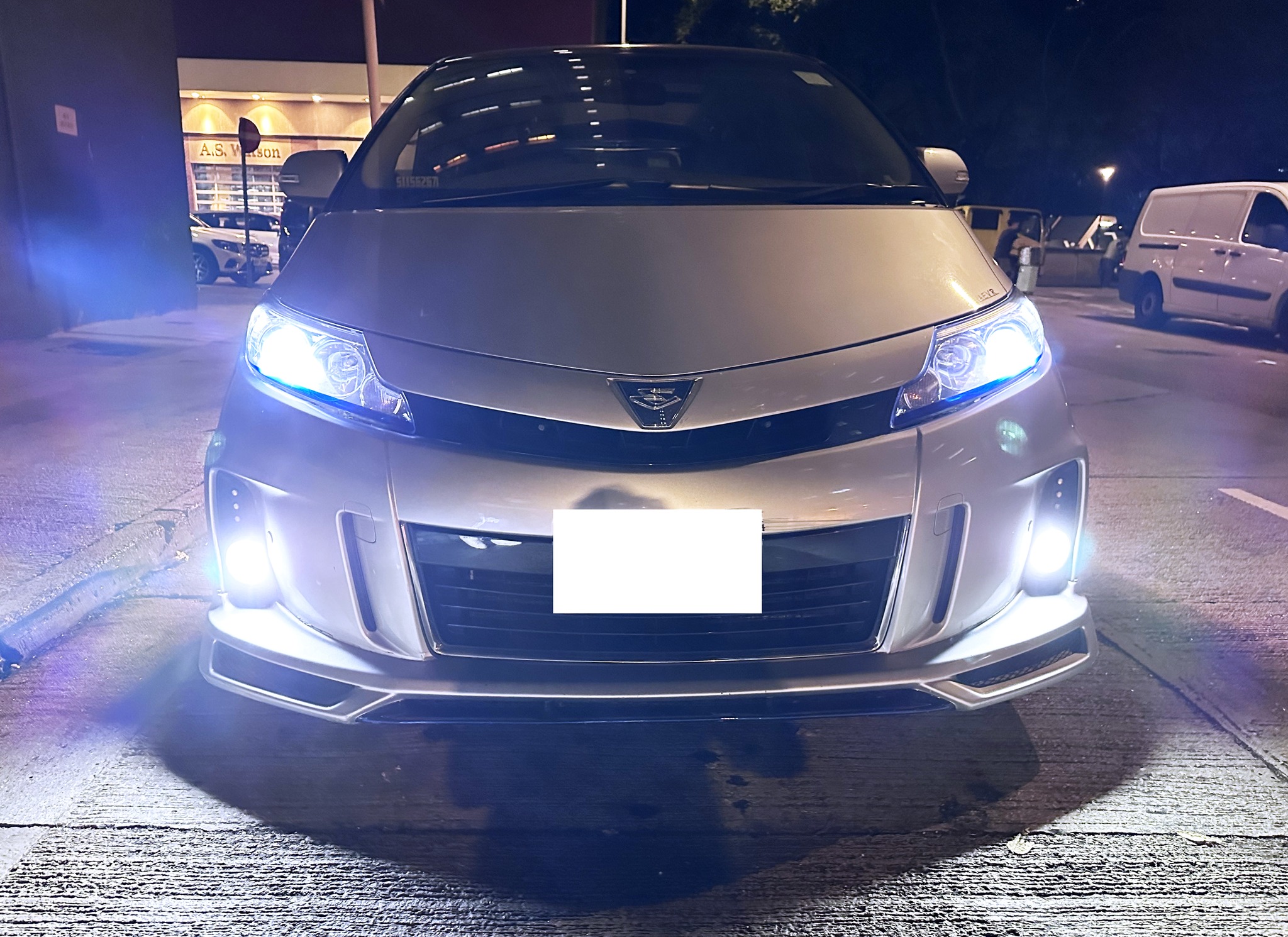R&C Modify Workshop 汽車led燈改裝專門店