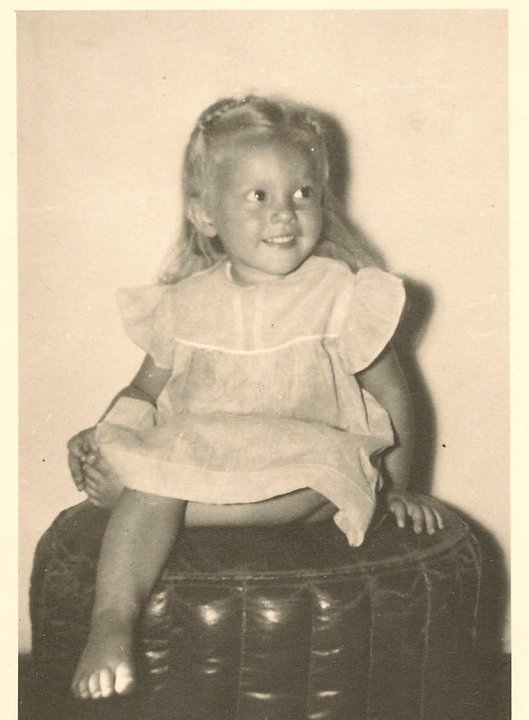 Carlotta Rhodes
