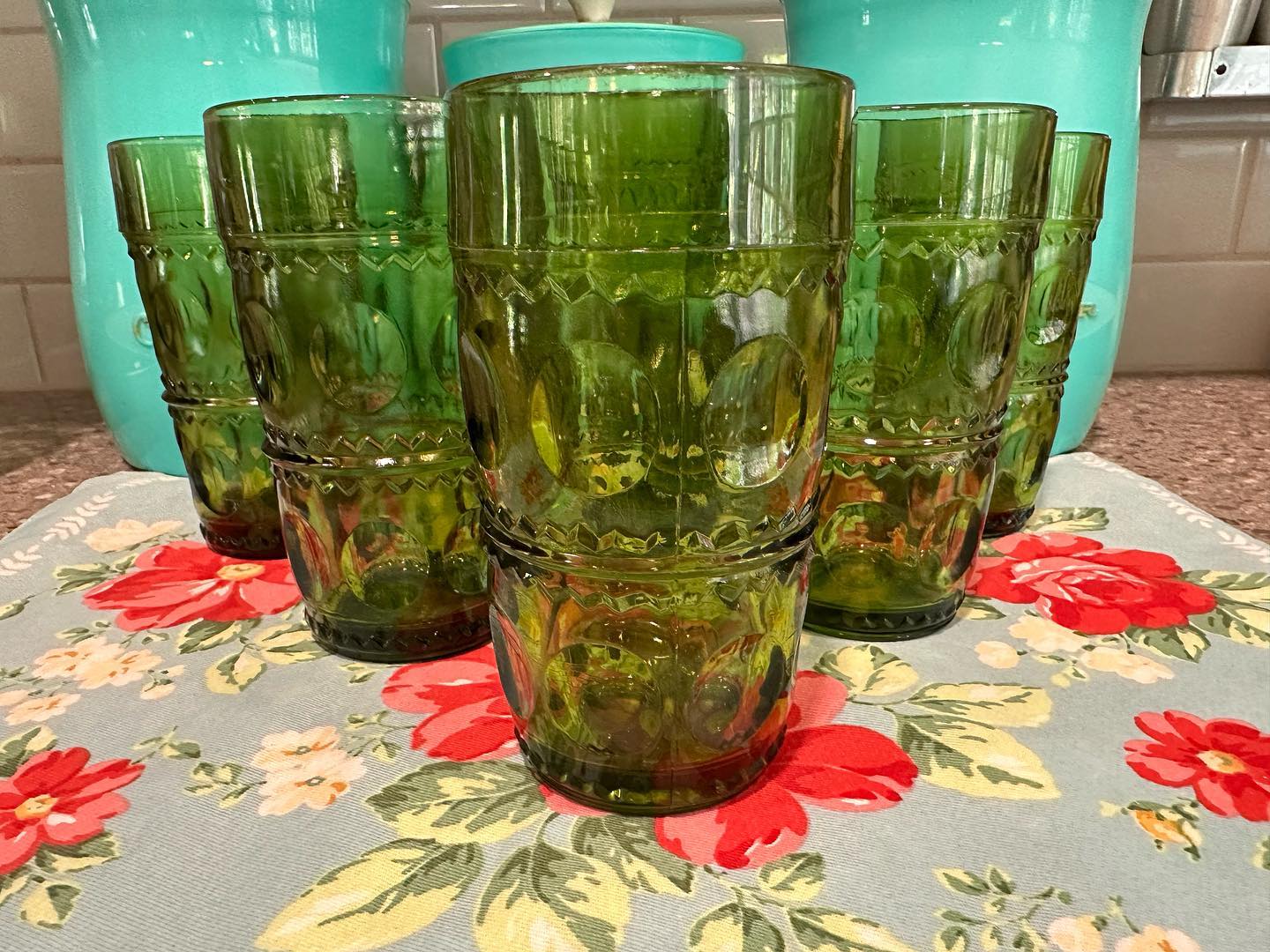 SOLD 💚 GORGEOUS GREEN! 1970’s COLONY... - Part-Time Pickers | Facebook