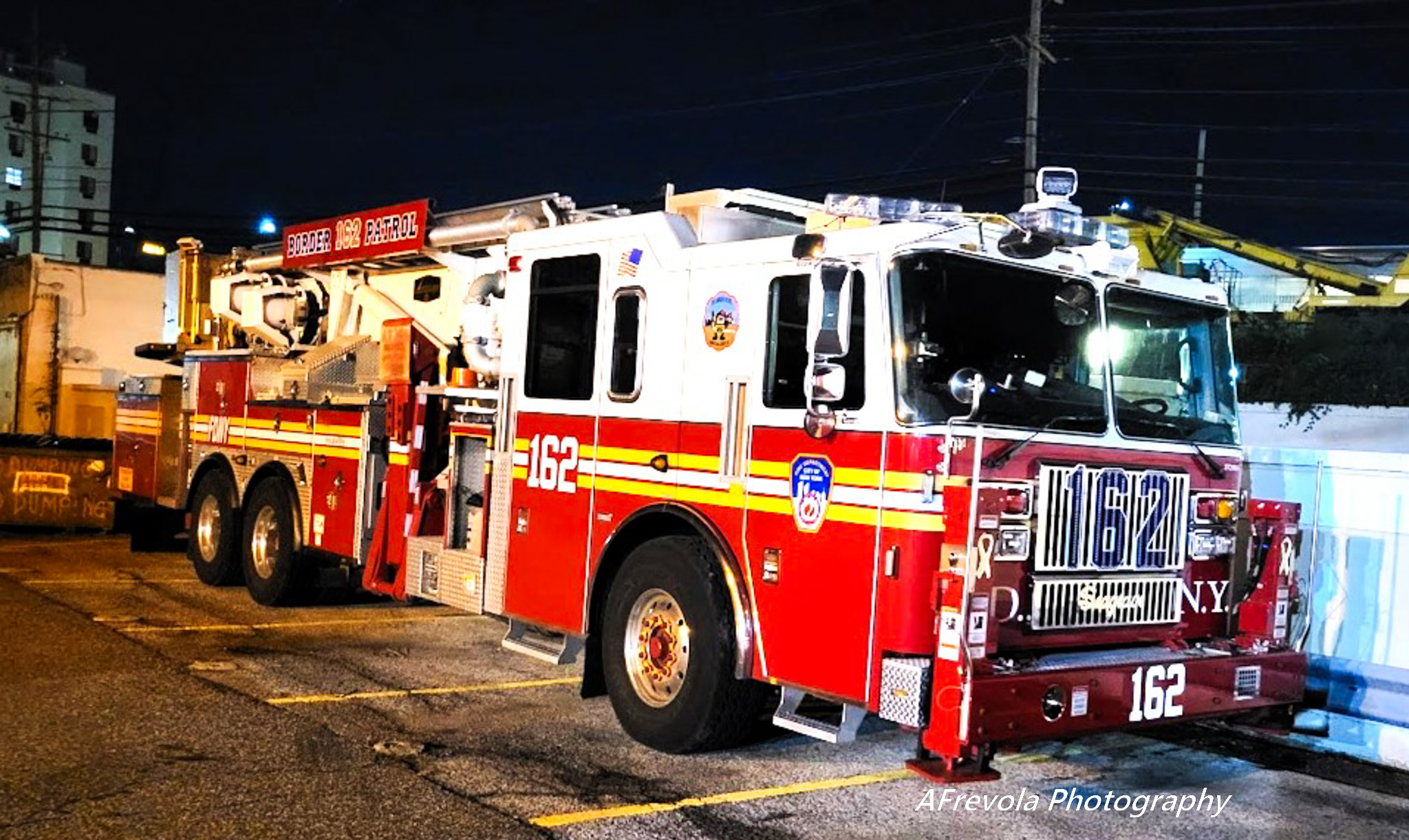 Featured rig of the day FDNY... - AFrevola photography | Facebook