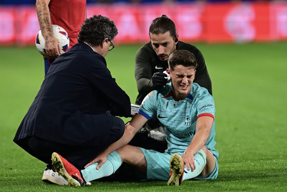 ️Gavi got 5 stitches in his ear.... - FC Barcelona Universe | Facebook