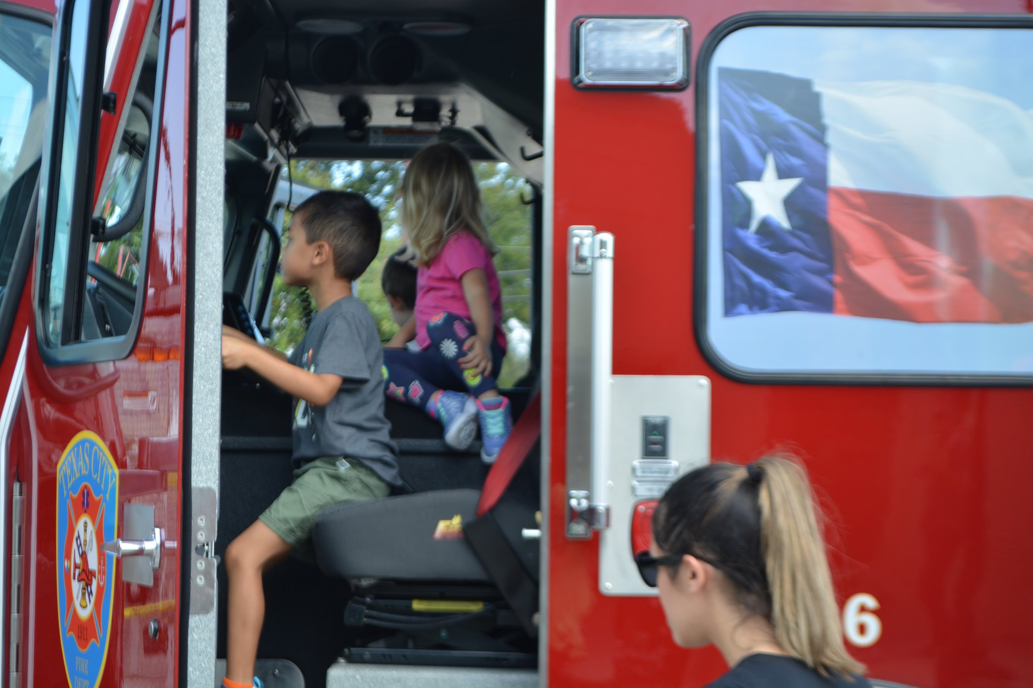 🗣 Calling all future First... - Touch A Truck Texas City