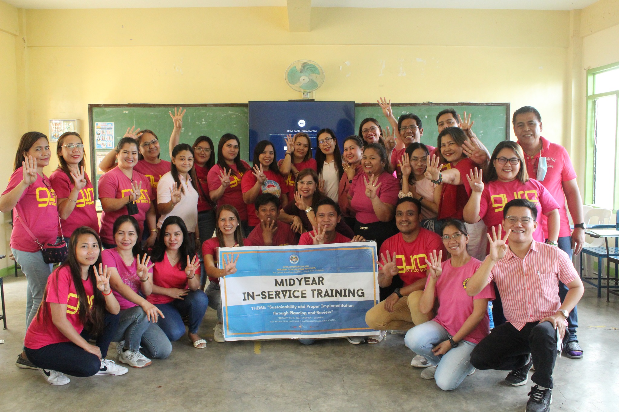 [PHOTO RECAP] Teachers in pink posed with happy faces as the day four ...
