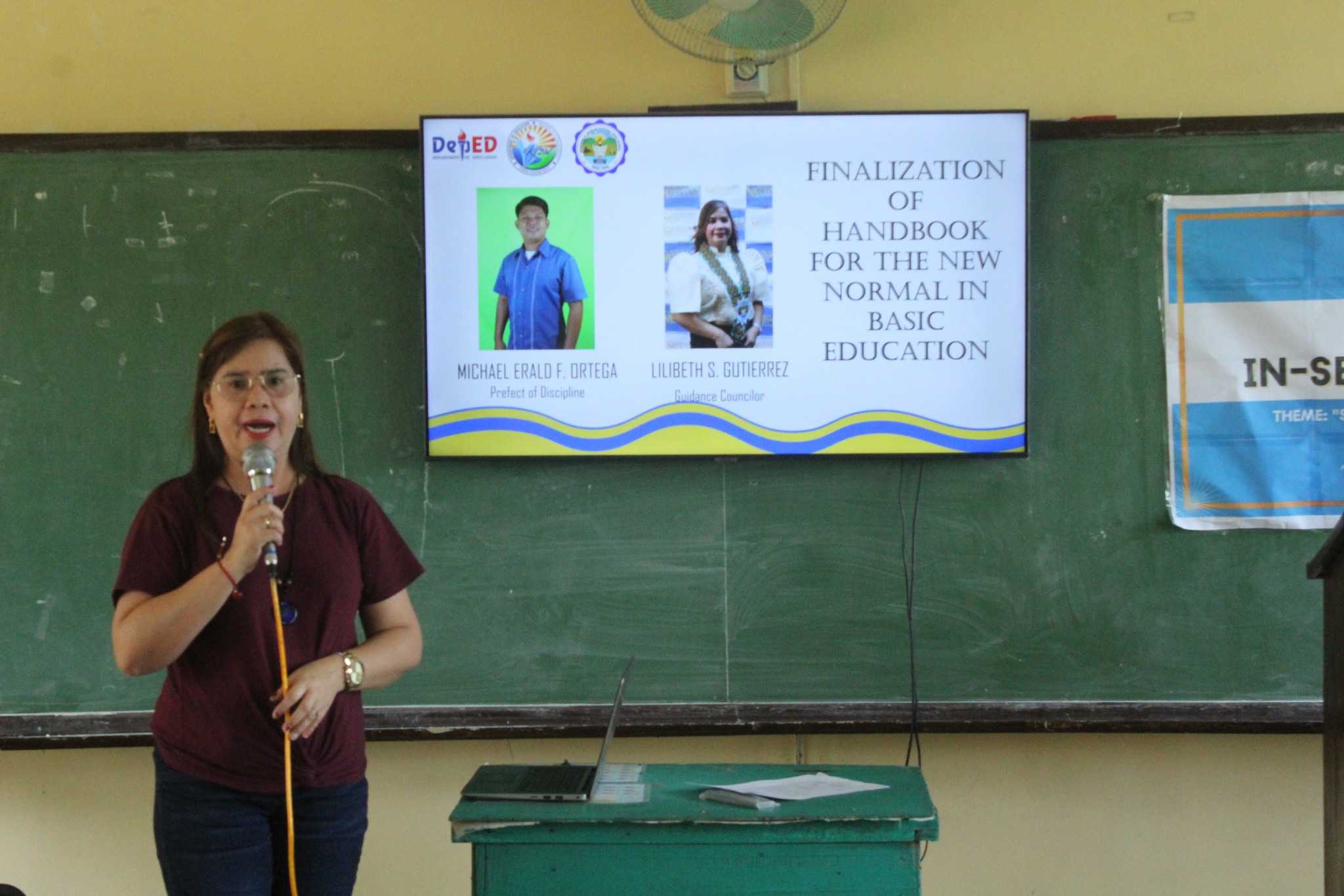 [PHOTO RECAP] Teachers in pink posed with happy faces as the day four ...