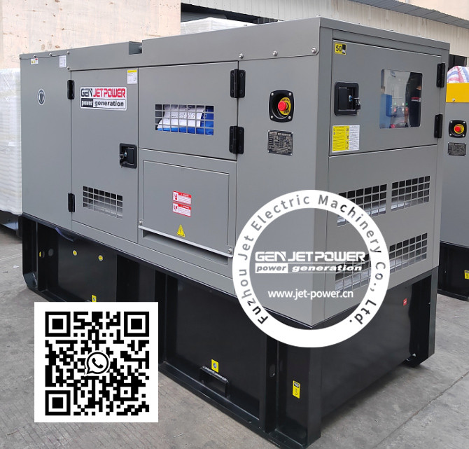 Big fuel tank water cooled... - GEN JET POWER Generator