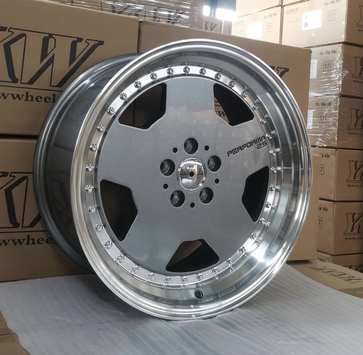 17'' AMG PERFORMA 25 WHEELS 🔥🔥🔥... - Hannaford Mag & Tyre